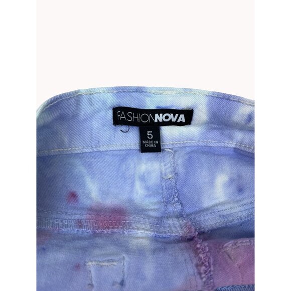 FashionNova Women's Multicolor Washed Tie- Die Straight Cut Jeans Sz 5 - Picture 4 of 7